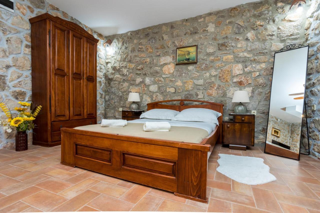 Rustical Nest Krk Old City Кърк Екстериор снимка